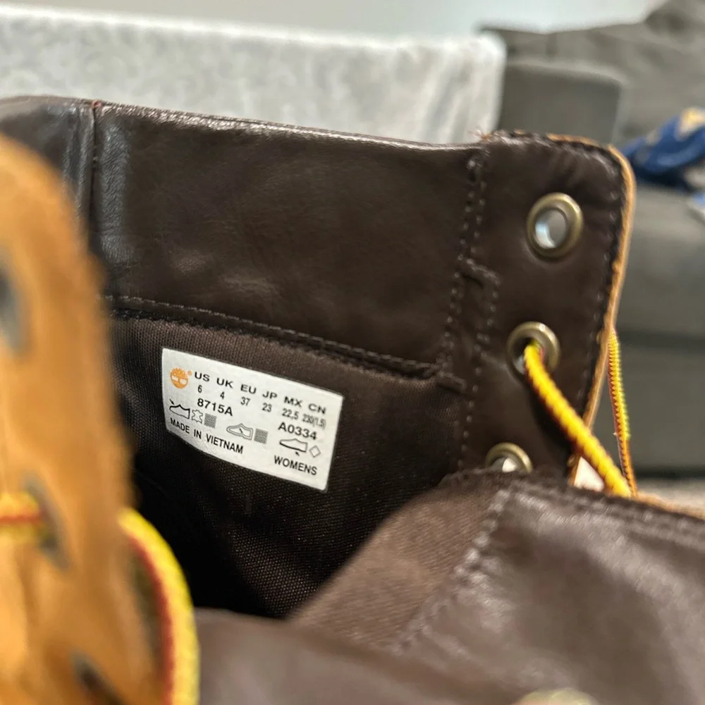 Timberland Women's Tillston 6 inch double collar Heeled Boots - Picture 10 of 10